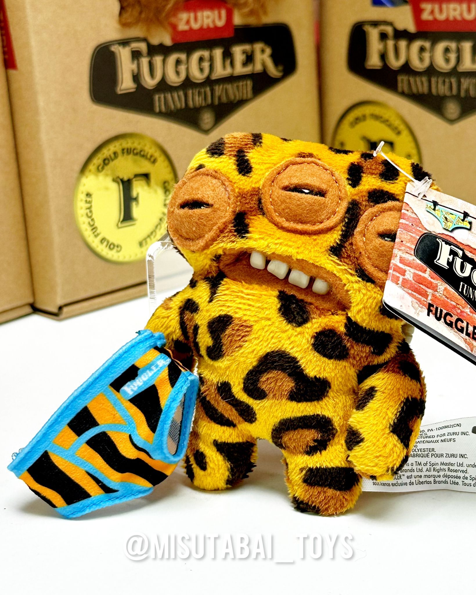 FG74119 Fuggler Key Rings S4 Annoyed Alien (Leopard)