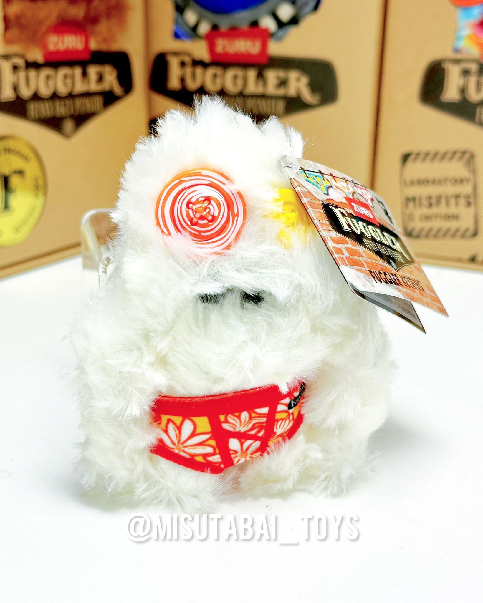 FG74133 Fuggler Key Rings S4 Sqsquoosh (White)