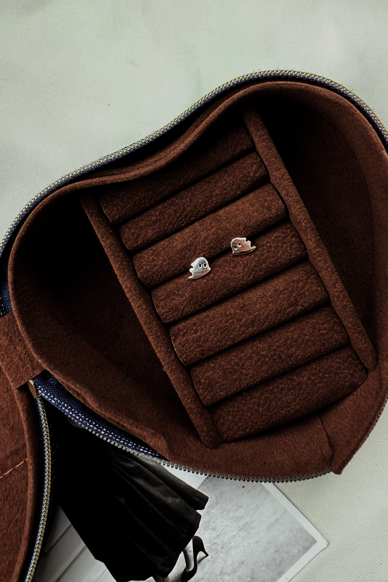 【925純銀】萬聖節呆萌小鬼。銀針耳環