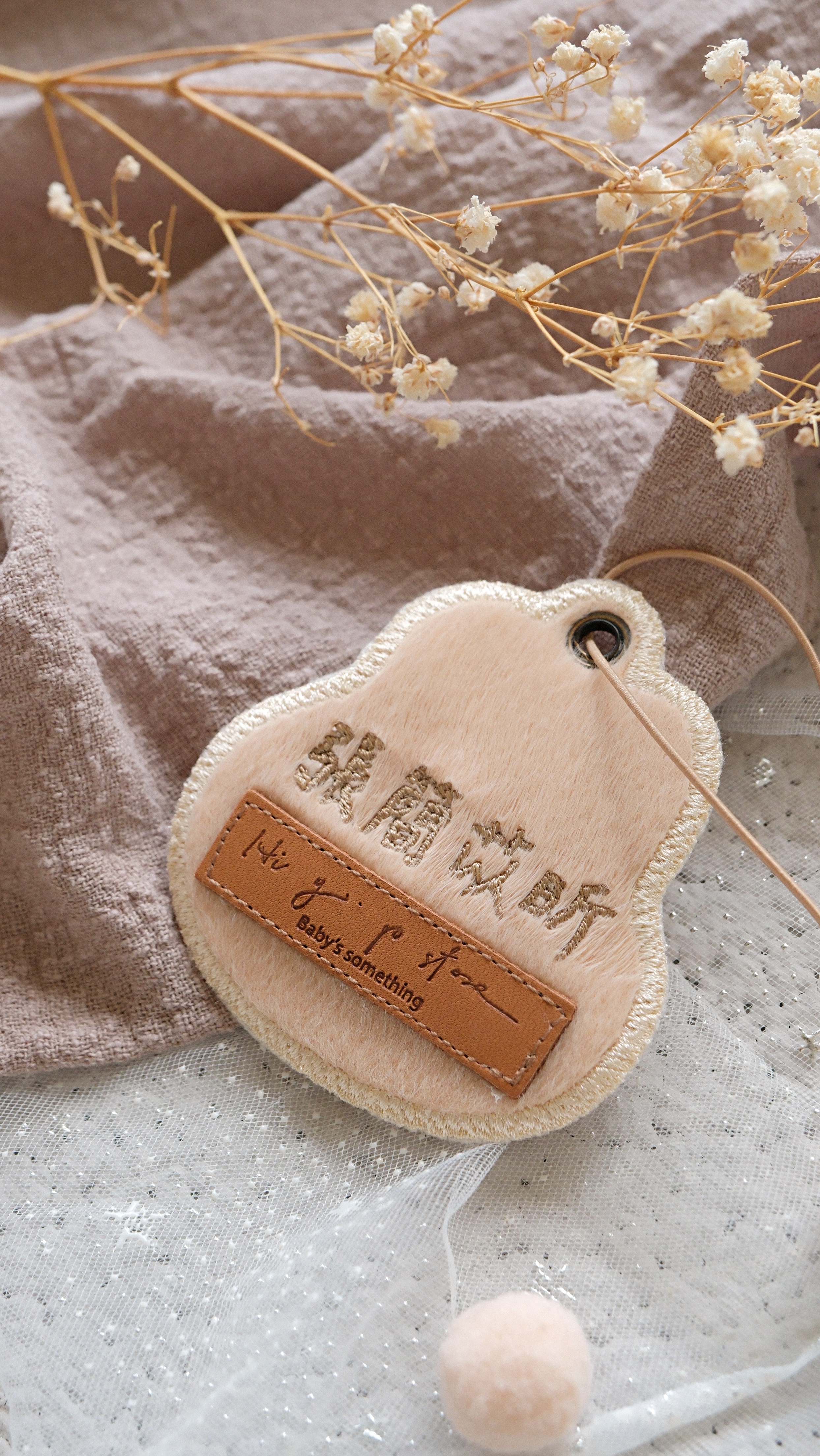 Hi Y.P store-姓名吊牌-獨家設計-軟糖兔