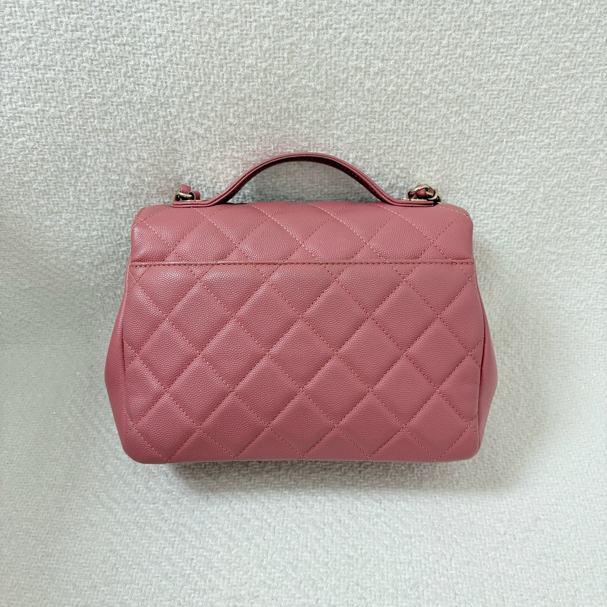 Chanel Business Affinity Bag - Pink / Ghw