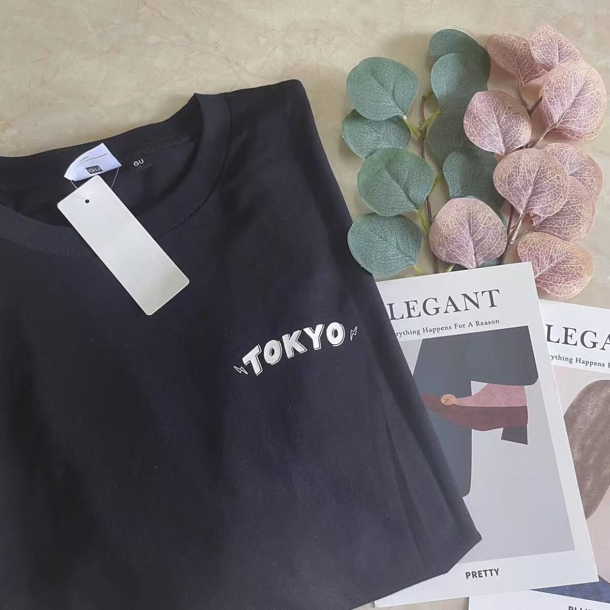 🇯🇵日本代購GU x QOONANA TOKYO BACK PRINT TEE