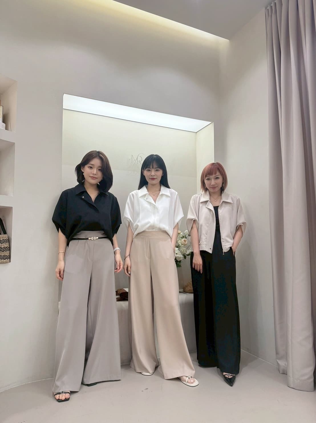 *最後現貨特價* MA4414 雪紡反領拉鏈滑面短袖外套