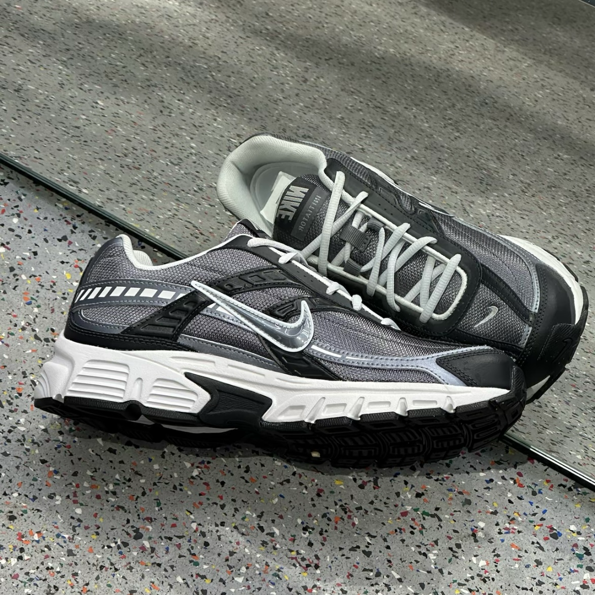 Nike Initiator "Smoke Grey" 灰黑 炭灰 金屬 復古 老爹鞋 運動休閒鞋