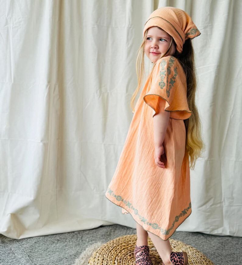 MABLI  褶皺刺繡蝴蝶袖洋裝 Folk Dress - Peachy