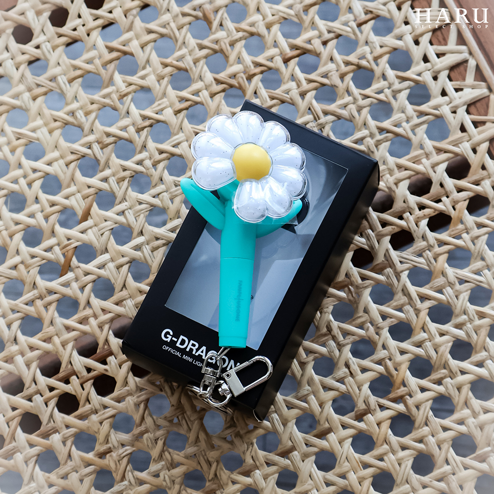 GD G-DRAGON Ubermensch Official Mini Light Keyring Mint 應援 權志龍 小花 迷你雛菊燈 手燈 鑰匙圈 薄荷綠 Tiffany綠