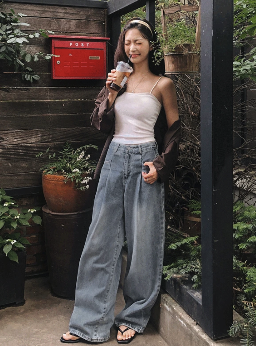 預訂｜SLOWAND #SLOWMADE 單摺挺腰闊腳牛仔褲 (One Color)