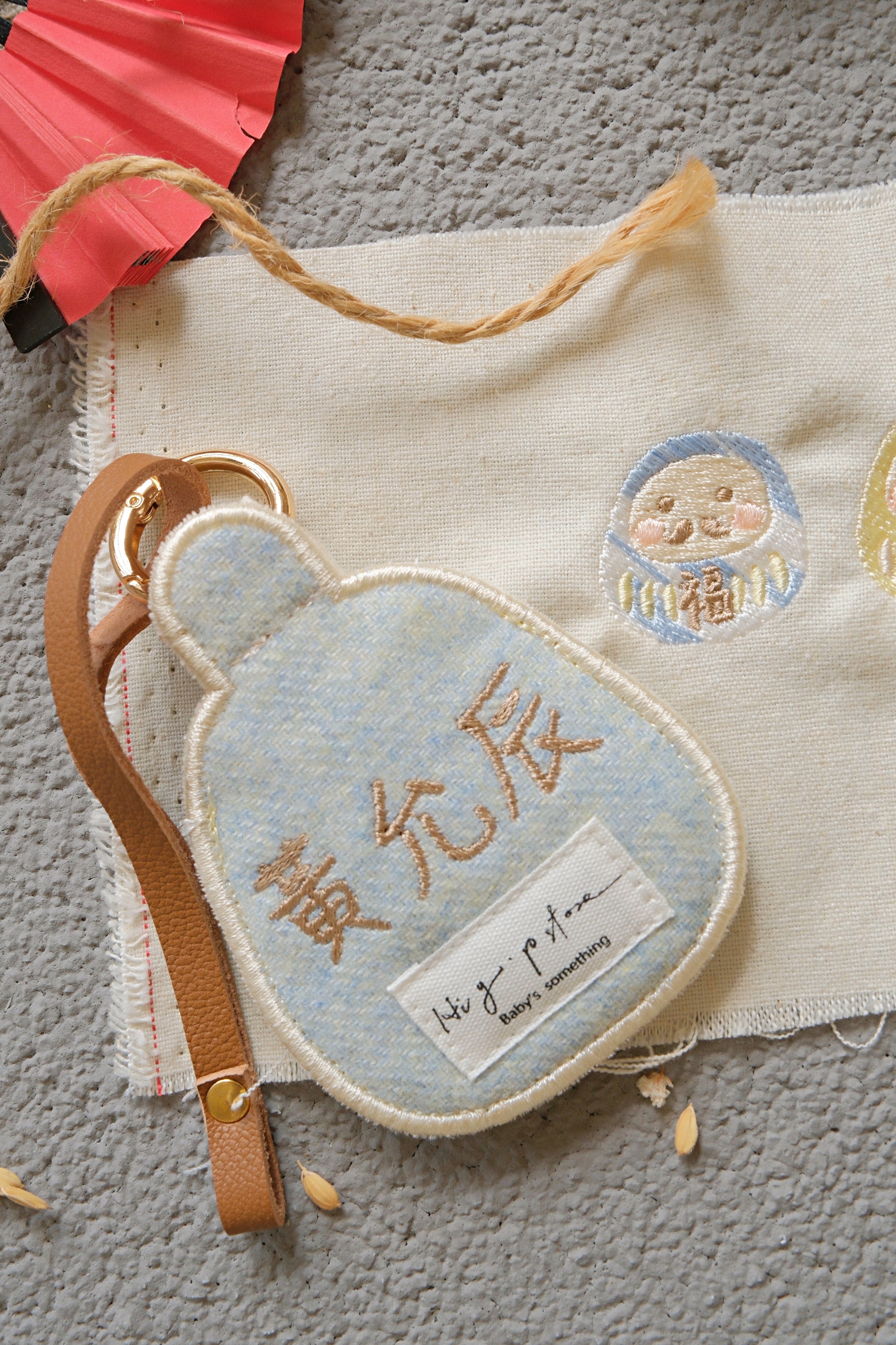 Hi Y.P store-刺繡萬用皮飾-獨家設計-達摩 ( 藍 )