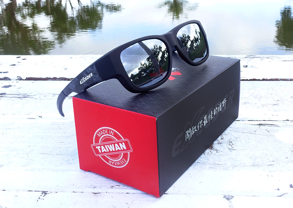 黑色圖騰太陽眼鏡