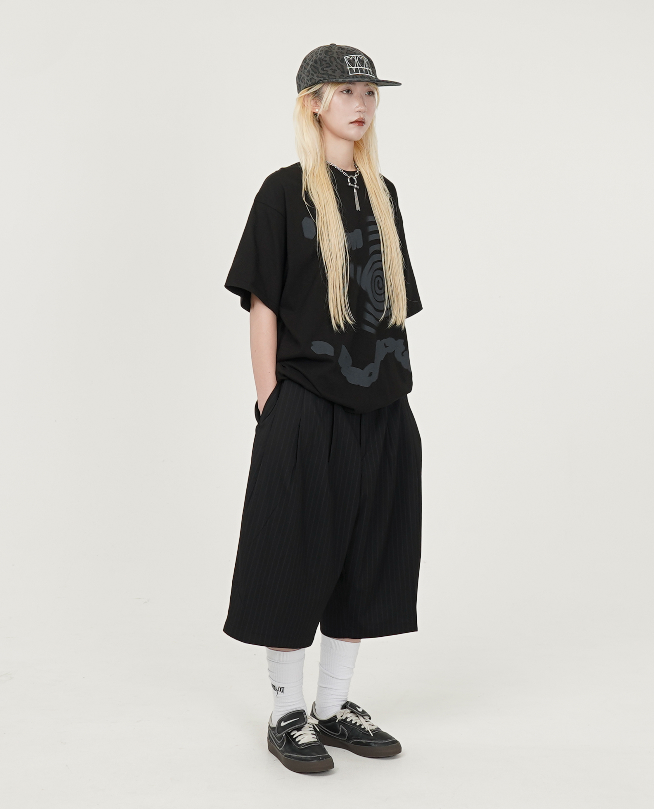 內綁繩細直紋膝下西裝褲