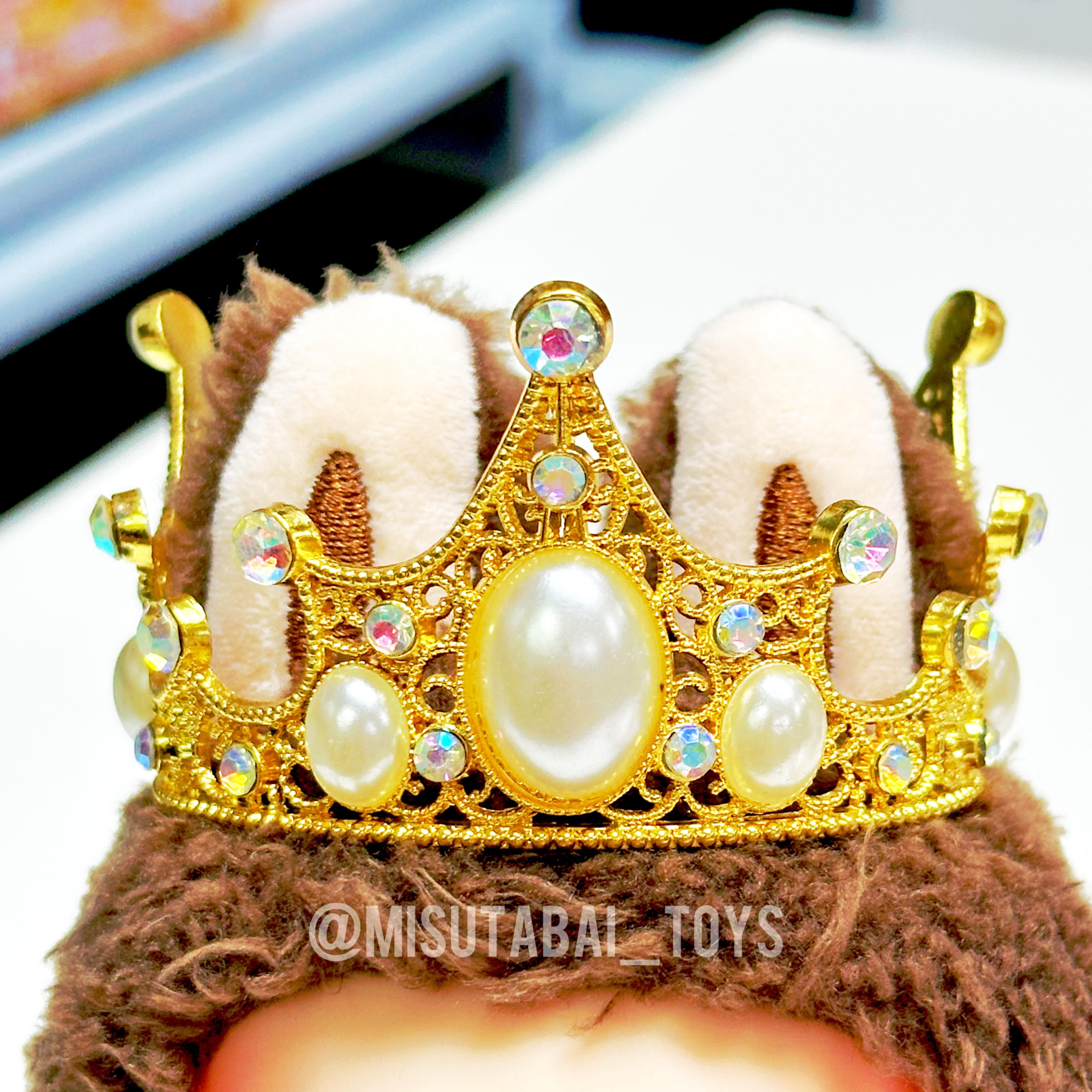 Doll Outfit Traditional & Fancy T30 - White Crown