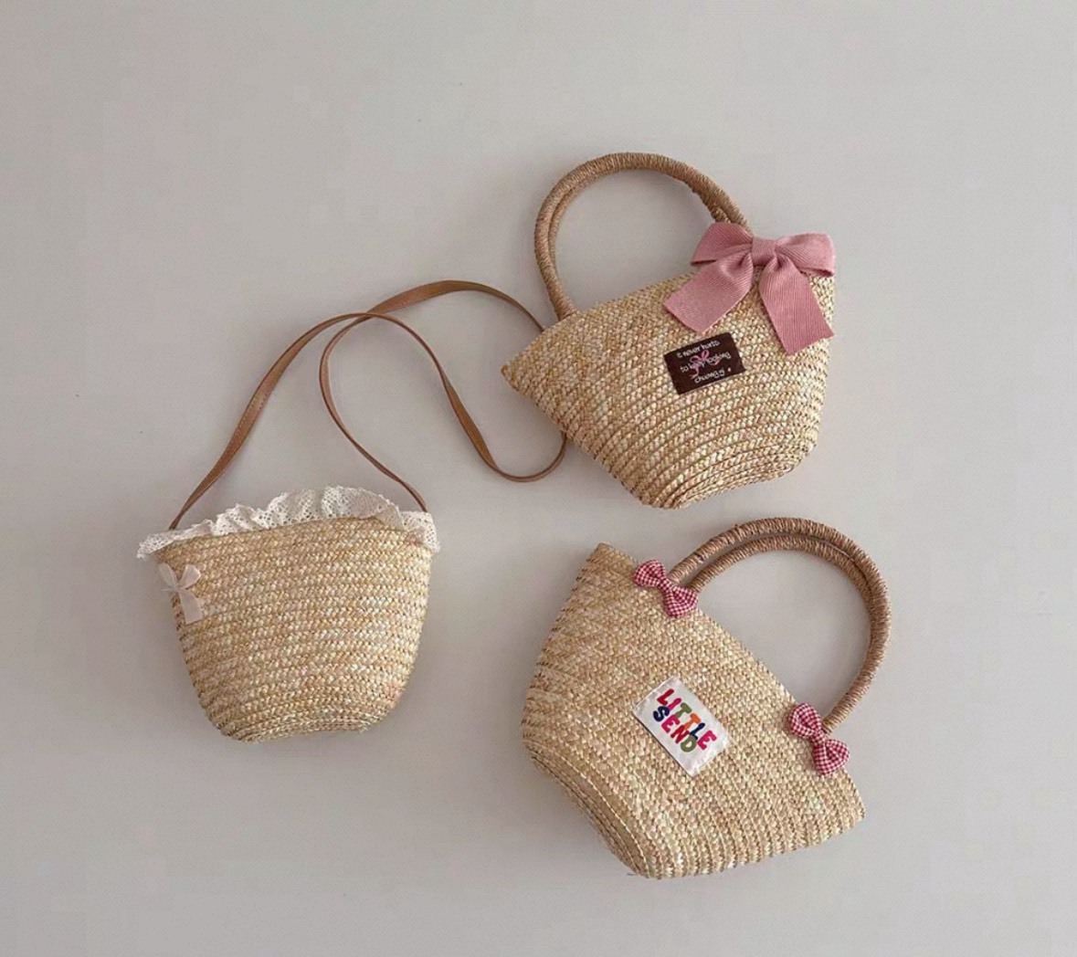 可愛手提草編包