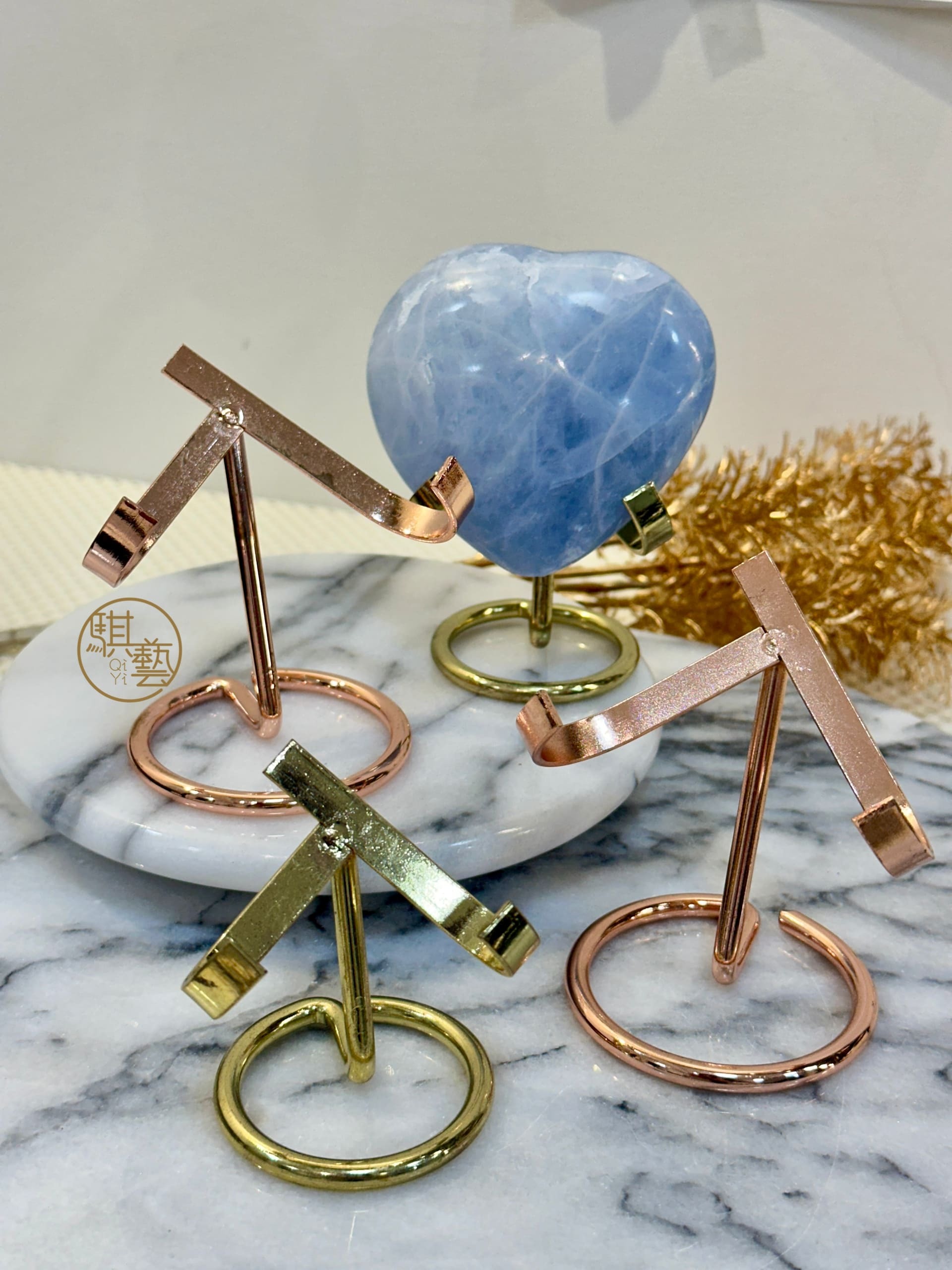 金屬愛心水晶展示架 兩色兩尺寸 愛心造型 擺件展示托架