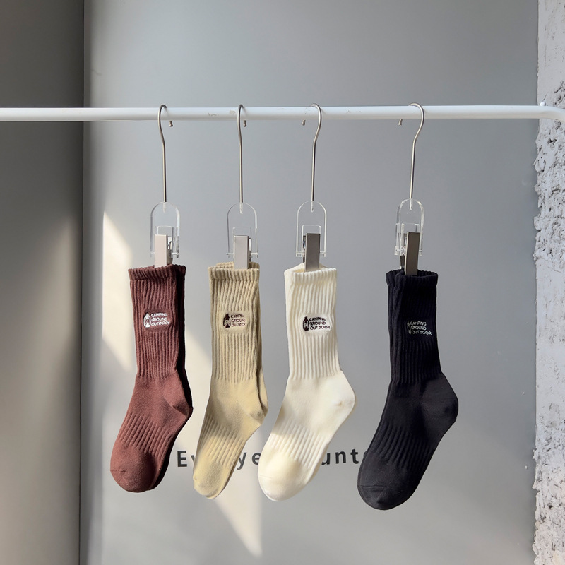 《6090》♾️復古工裝風中筒字母襪