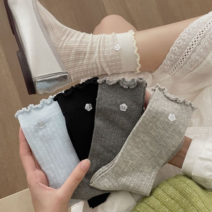 《6093》♾️韓系小花扣子捲邊休閒短筒襪