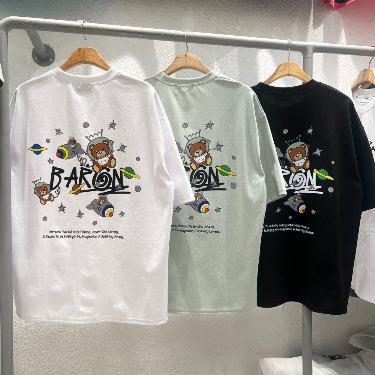 熊仔圖案英文字短袖Tee BARON-187T