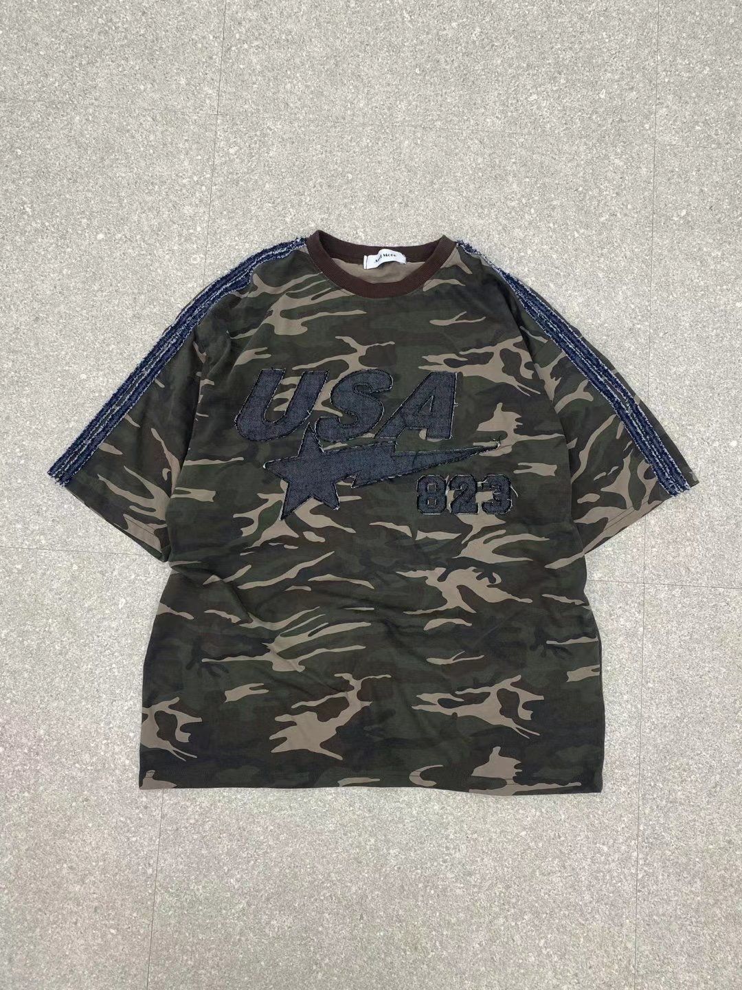 迷彩英文字短袖Tee And More-081T