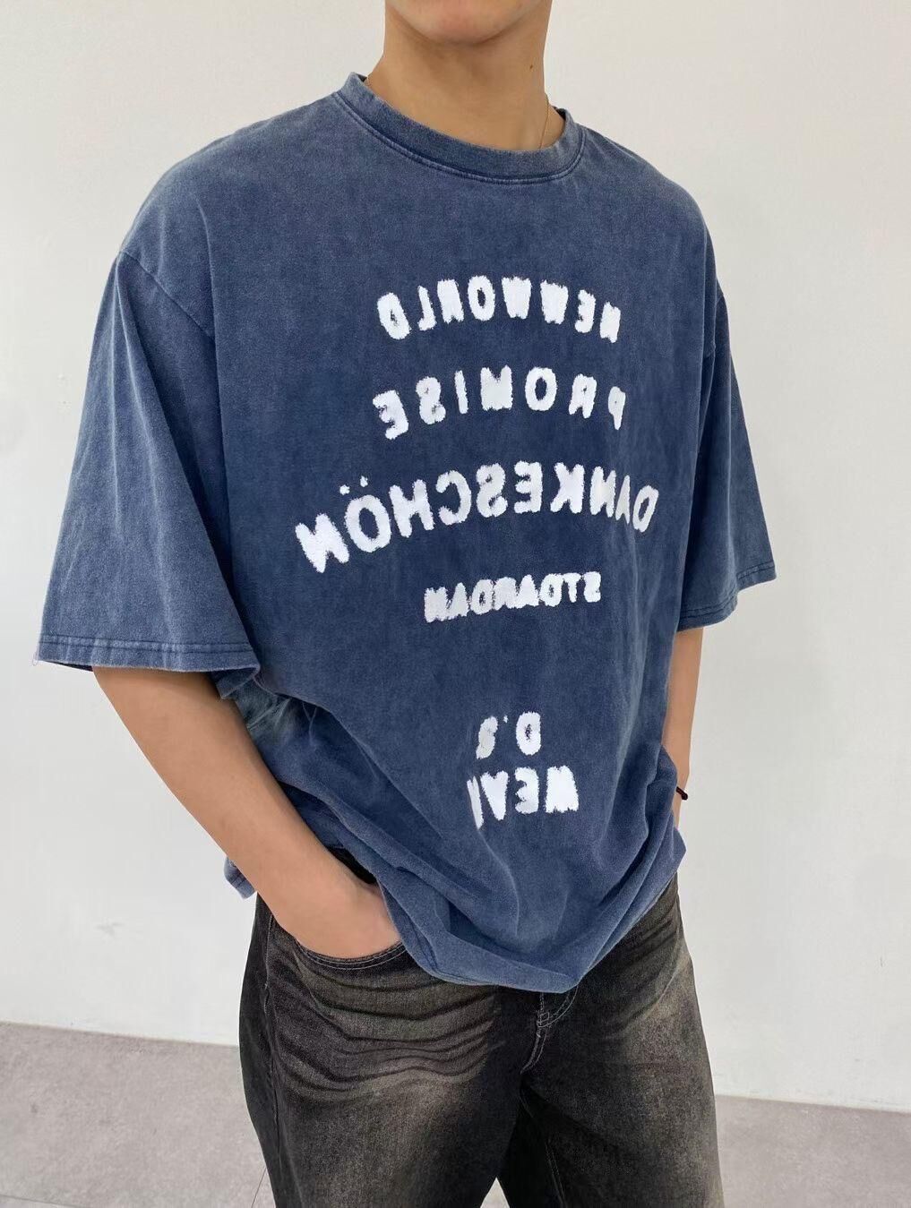 洗水英文字短袖Tee And More-091T