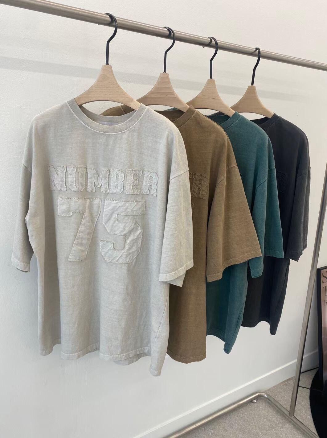 英文字短袖Tee And More-094T