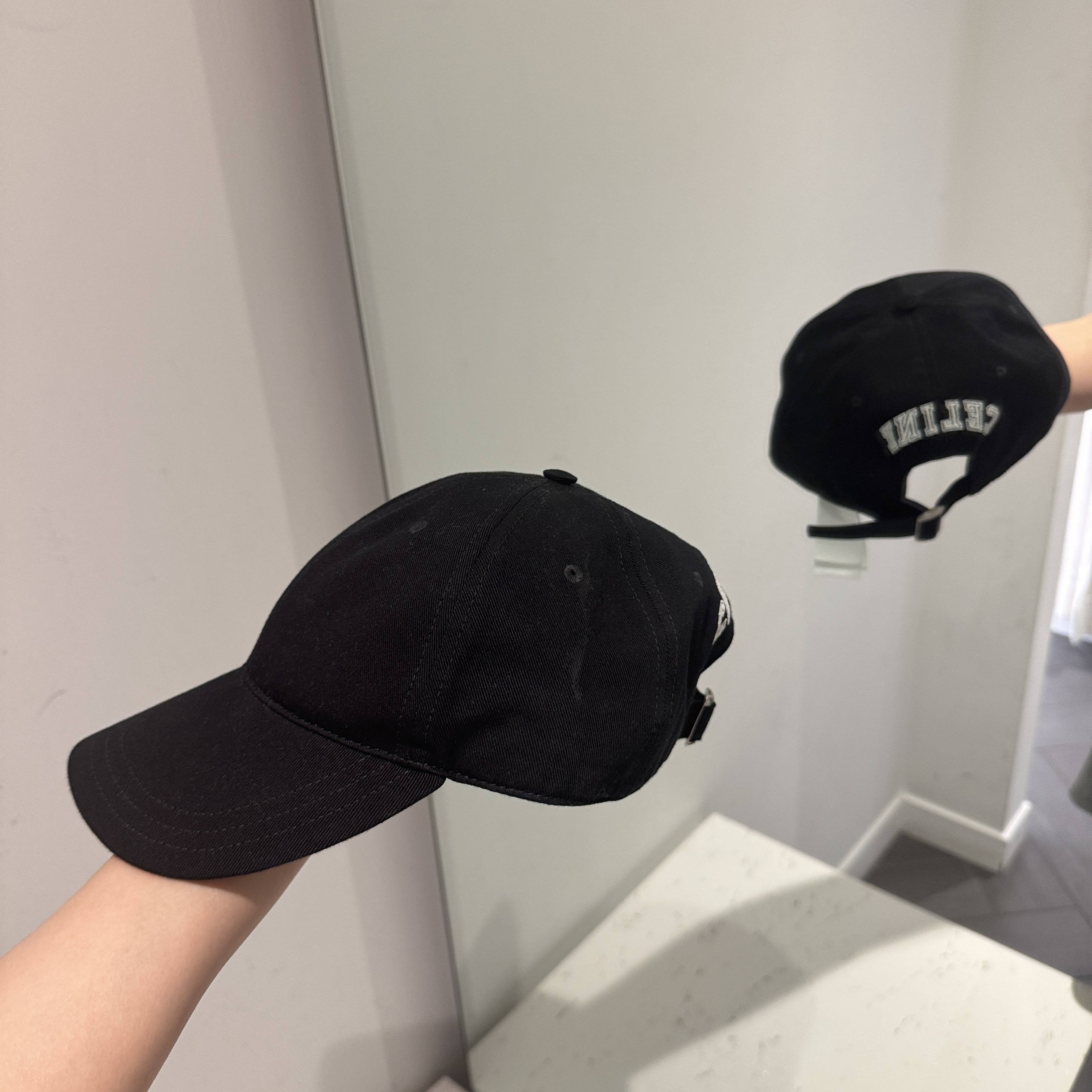 Celine Casquette baseball Cotton cap Black