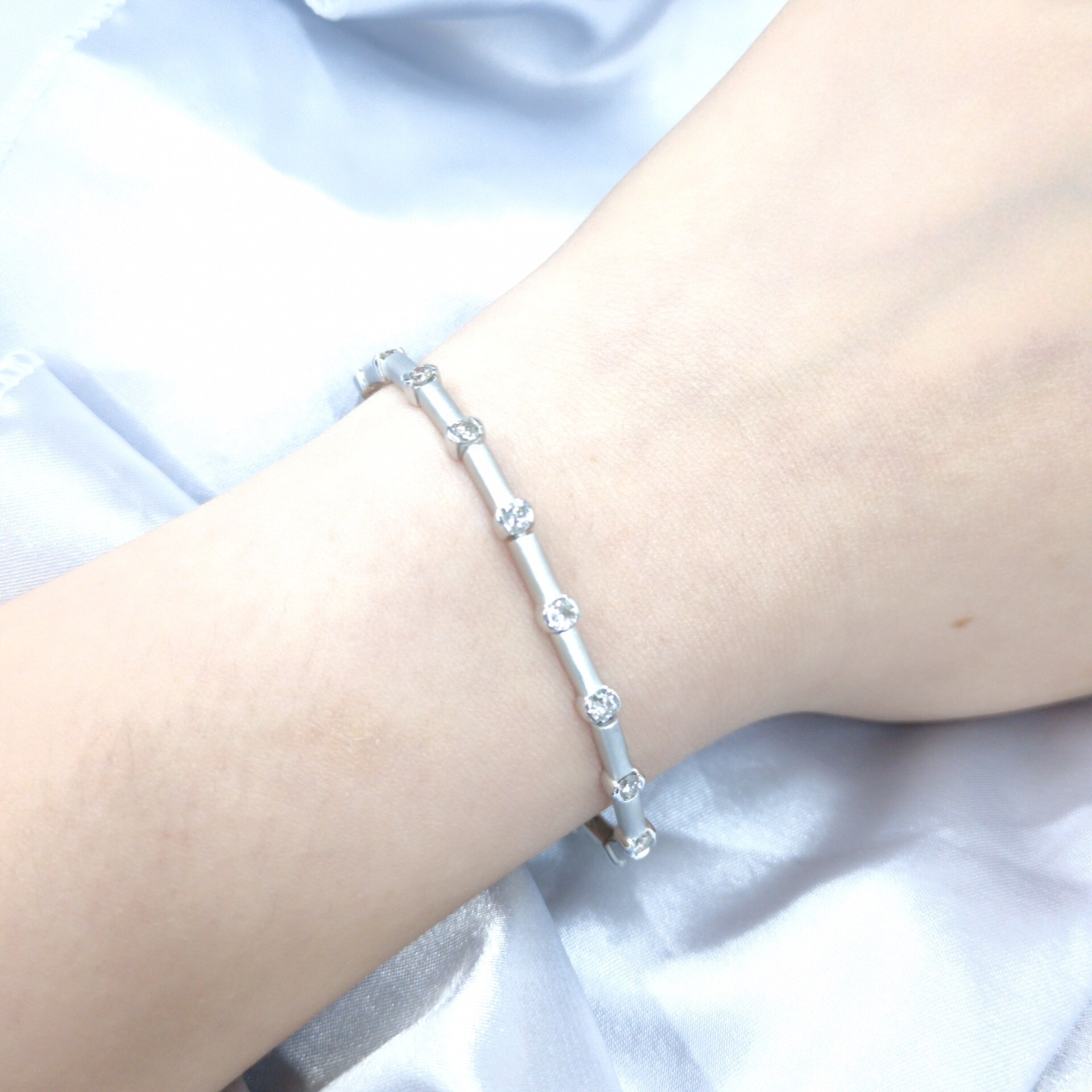 18K White Gold 1.35ct Diamond Bracelet