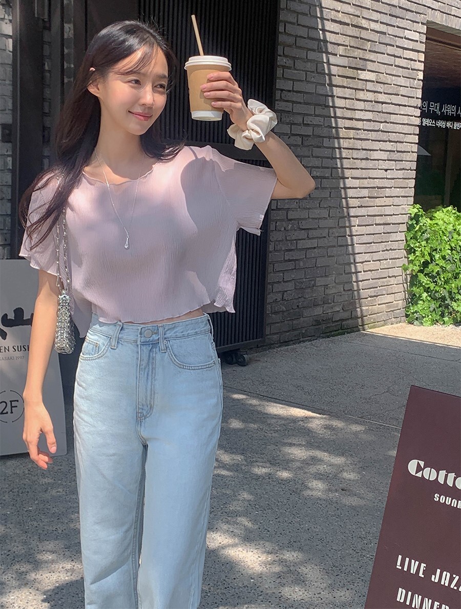 韓國Cherrykoko授權 知性微透皺感紋裡波紋滾邊上衣