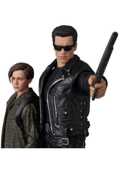 MAFEX "Terminator 2: Judgment Day" T-800 (T2 Ver.) & John Connor 日本
