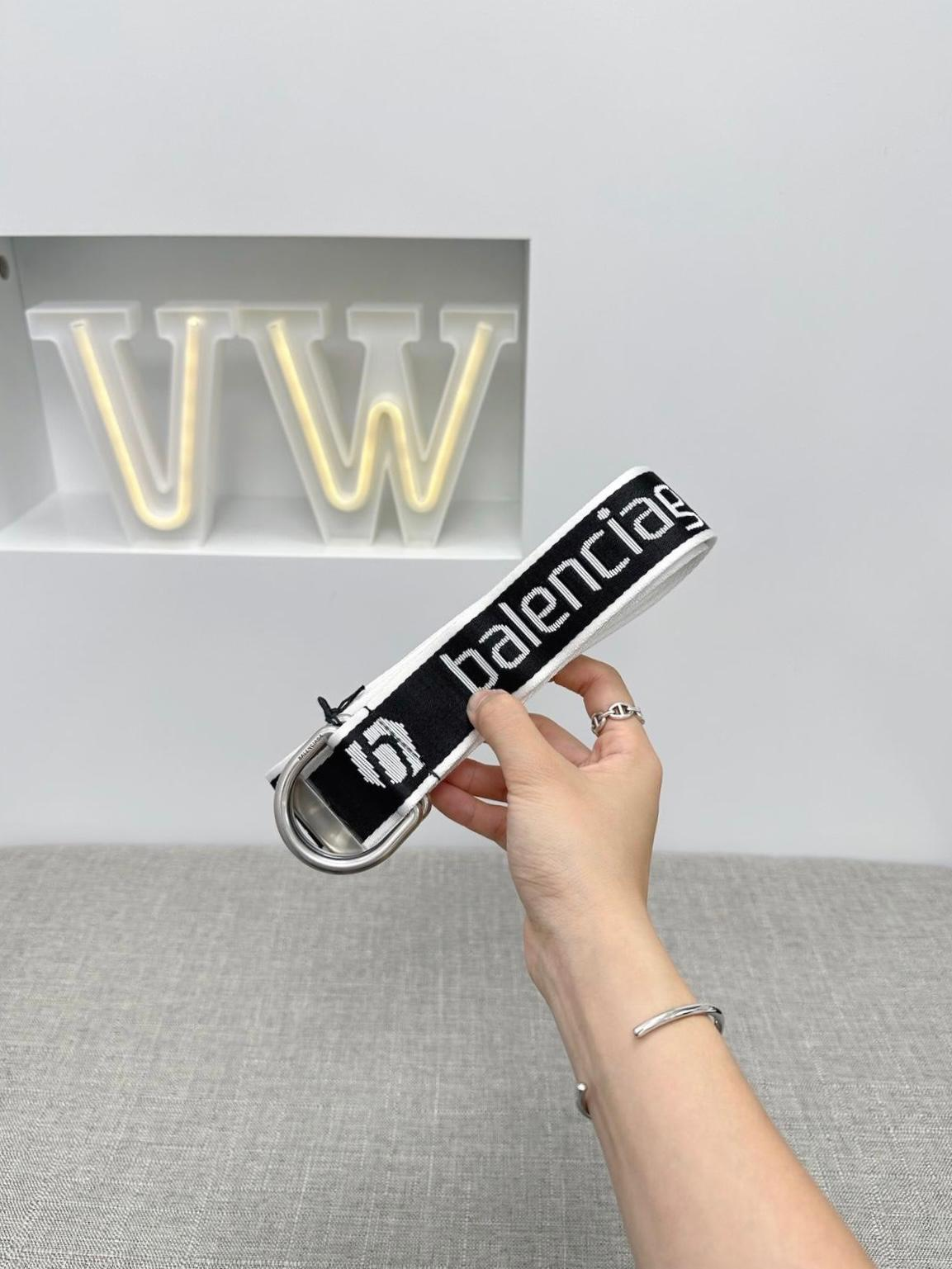 Balenciaga Men's D Ring Belt