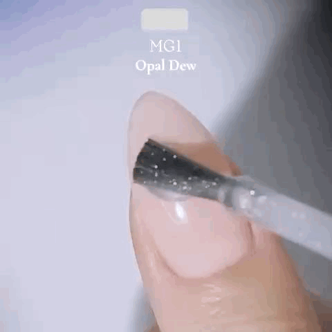 白月光 Estemio 貓眼 MG1