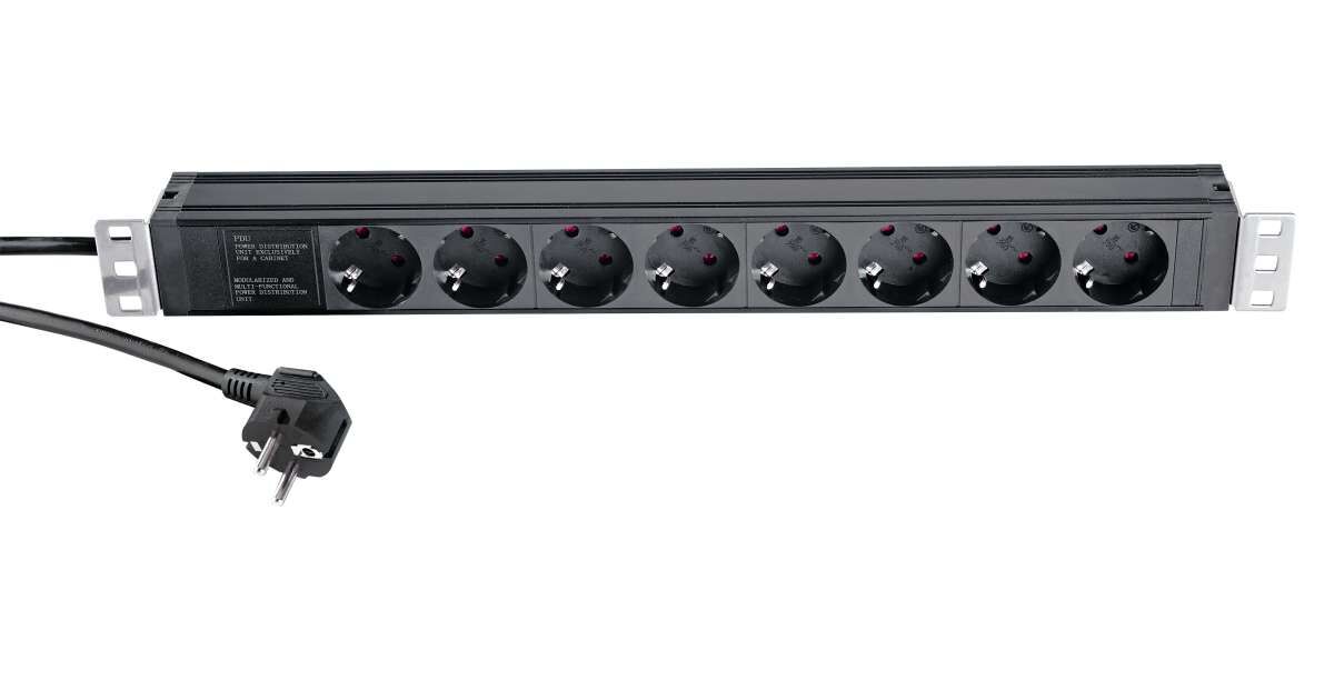 K&M 28673 19" Power box