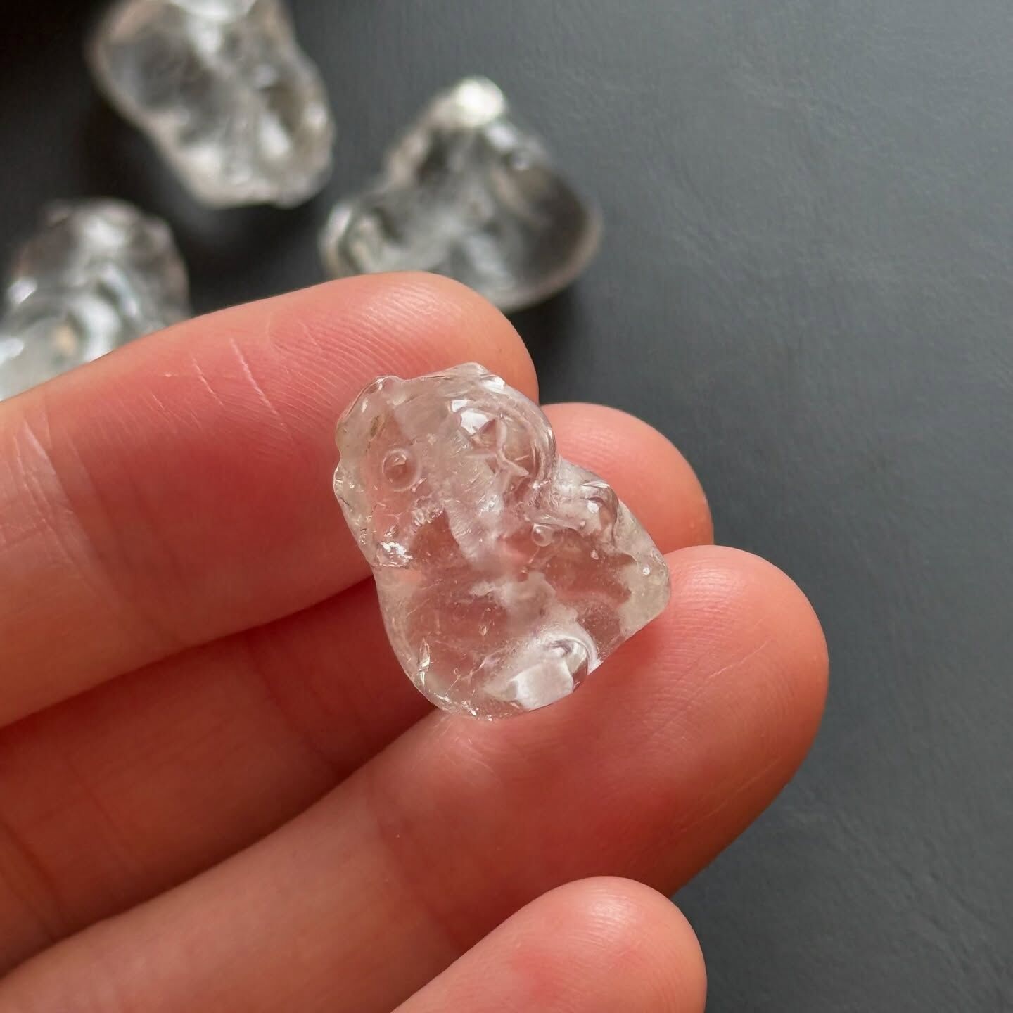 [原石] 白水晶 卡比巴拉 水豚 通孔 水晶串珠材料