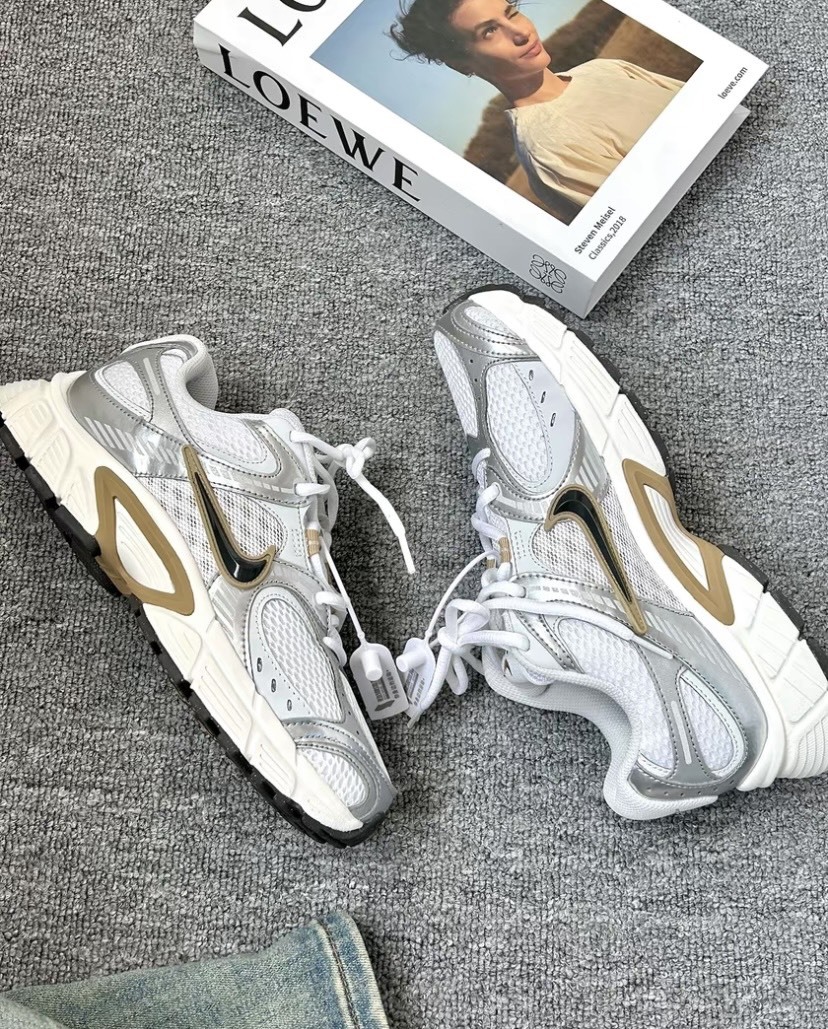 Nike V5 RNR 白金 復古 慢跑鞋 男鞋 HJ5228-102