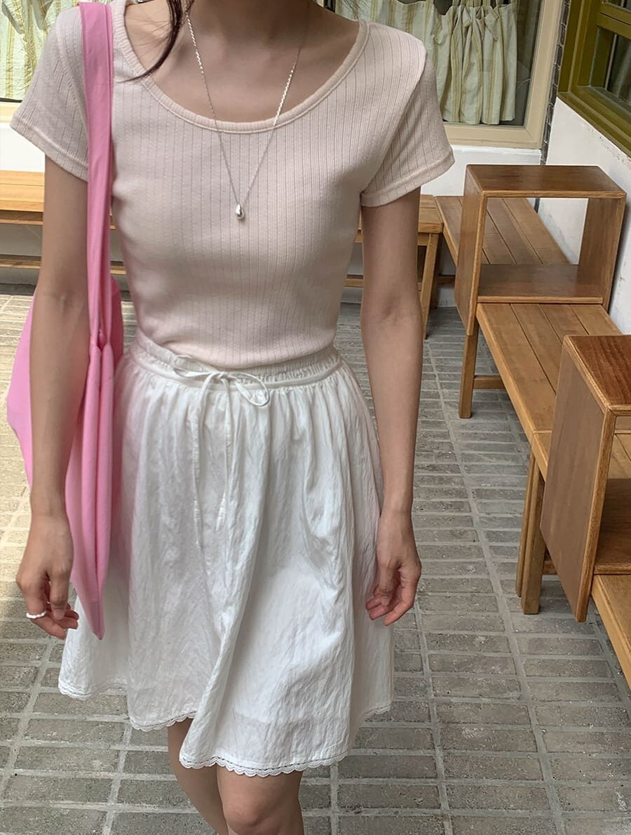 韓國Cherrykoko授權 低調織孔壓紋莫代爾棉圓領上衣