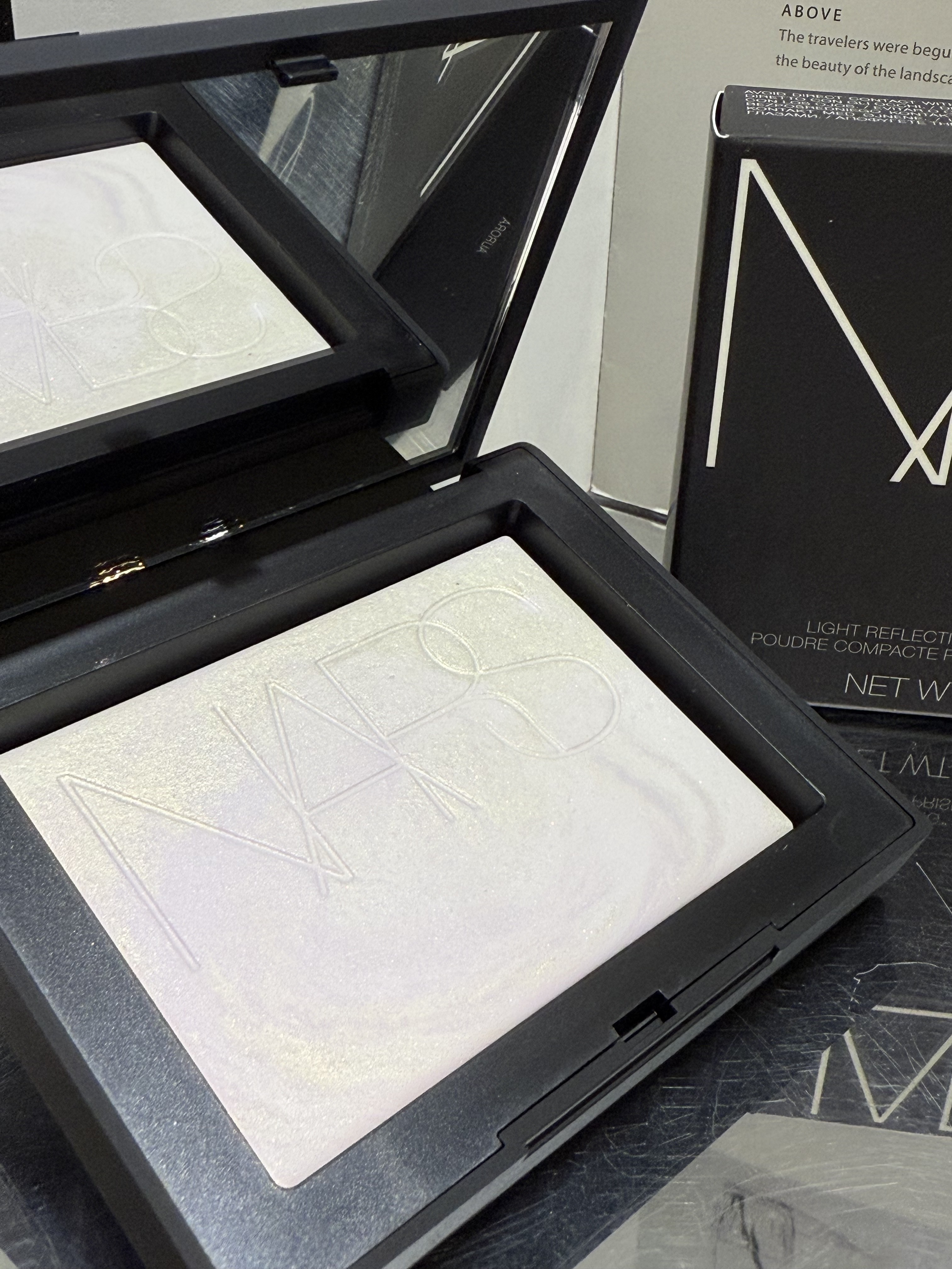 NARS 裸光蜜粉餅-經典款/星雲紫/煥彩限定版 10g