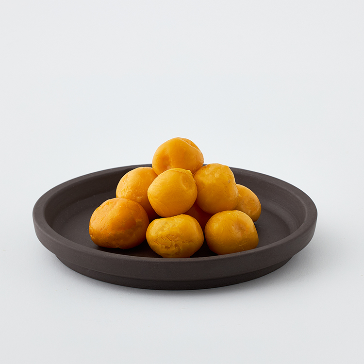 ruff. 雞蛋黃凍乾