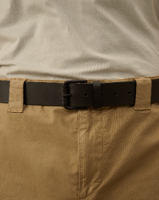 C.P. Company  Leather side logo belt   JUN25