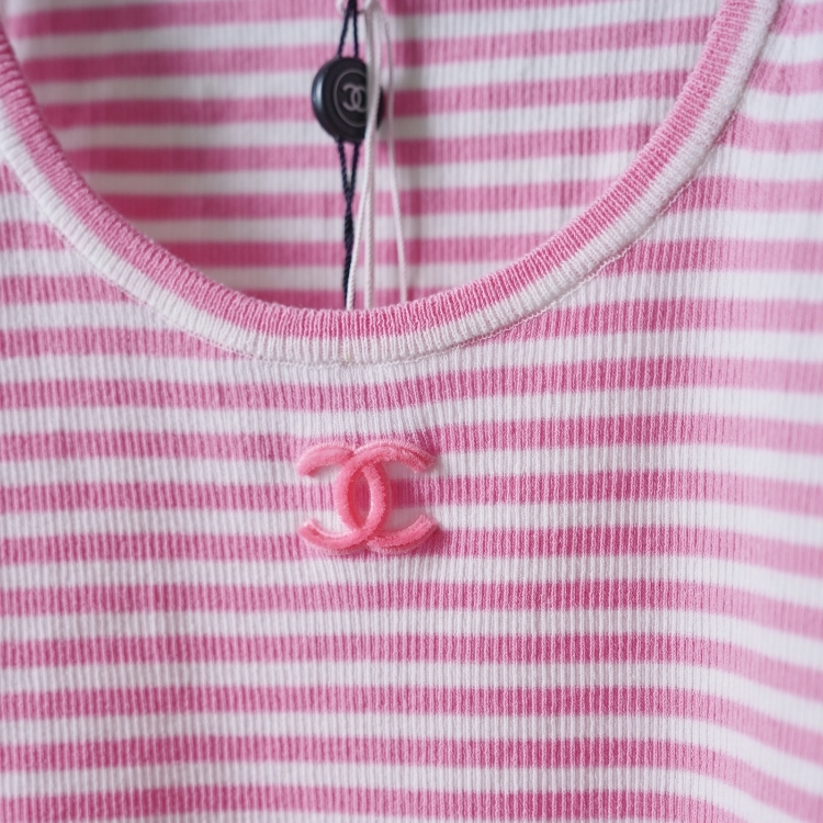 Chanel 粉色條紋背心 40號
