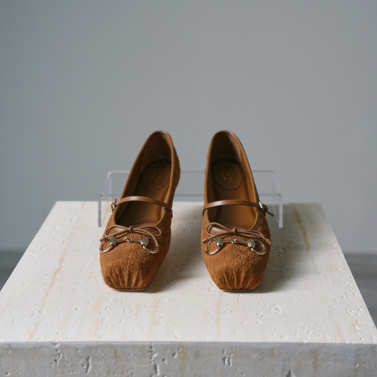 Gucci  壓紋logo棕色芭蕾舞鞋 37.5號