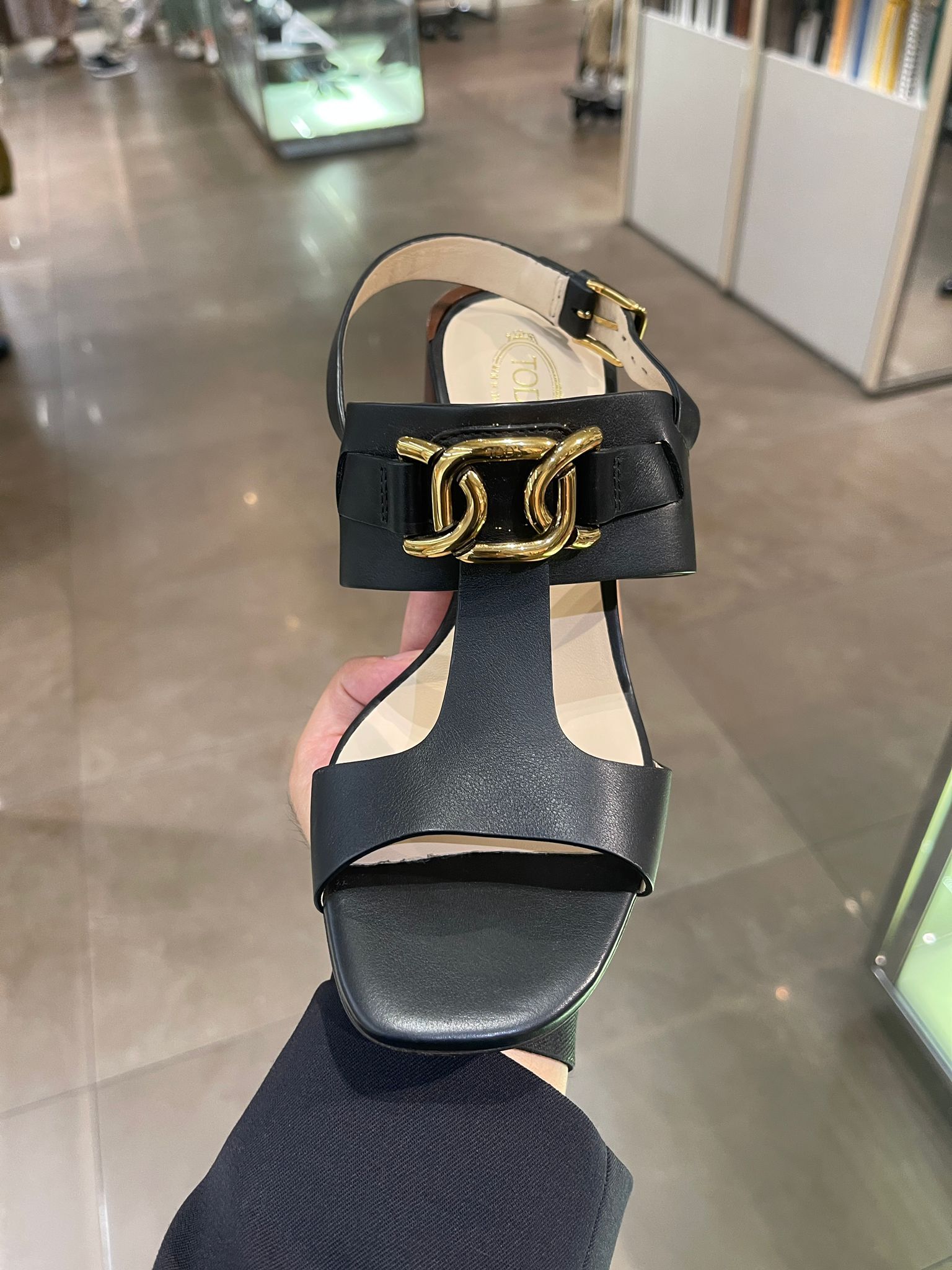 Tods Shoes XXW02 Gold chain Leather Heels Sandals Black