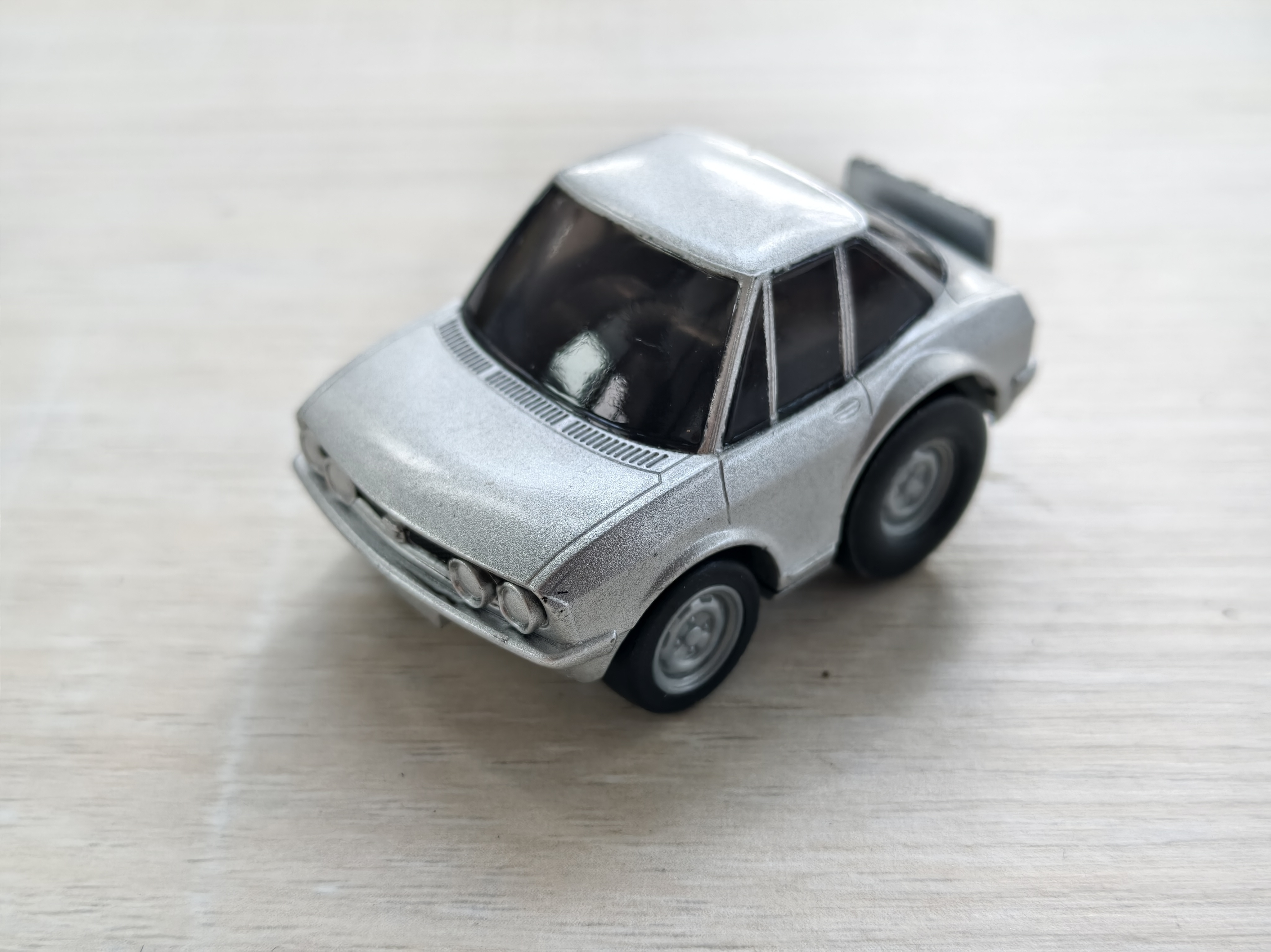CHORO Q ISUZU 117 COUPE SILVER