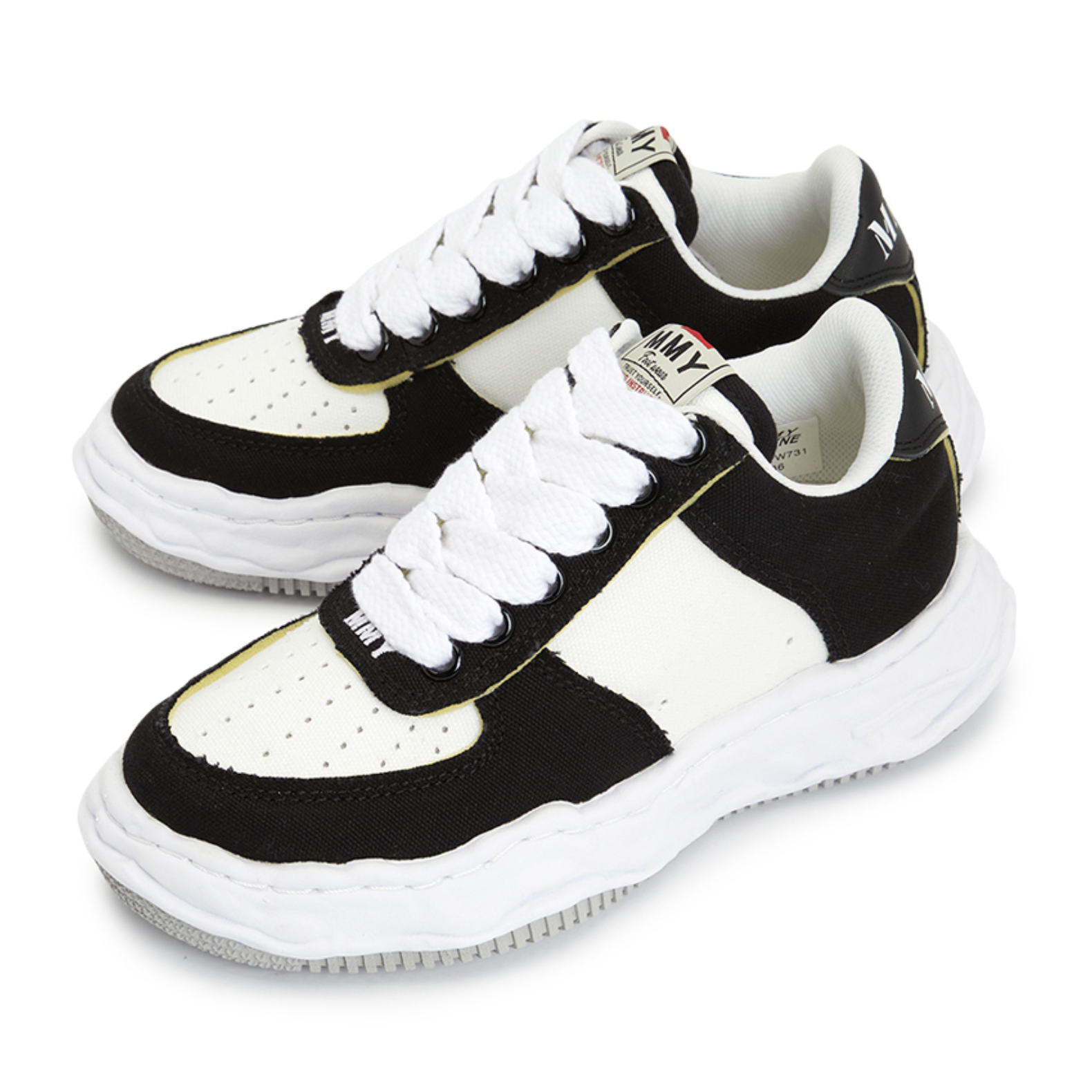 [現貨] MIHARA WAYNE CANVAS SPONGE BLACK WHITE| A14FW731