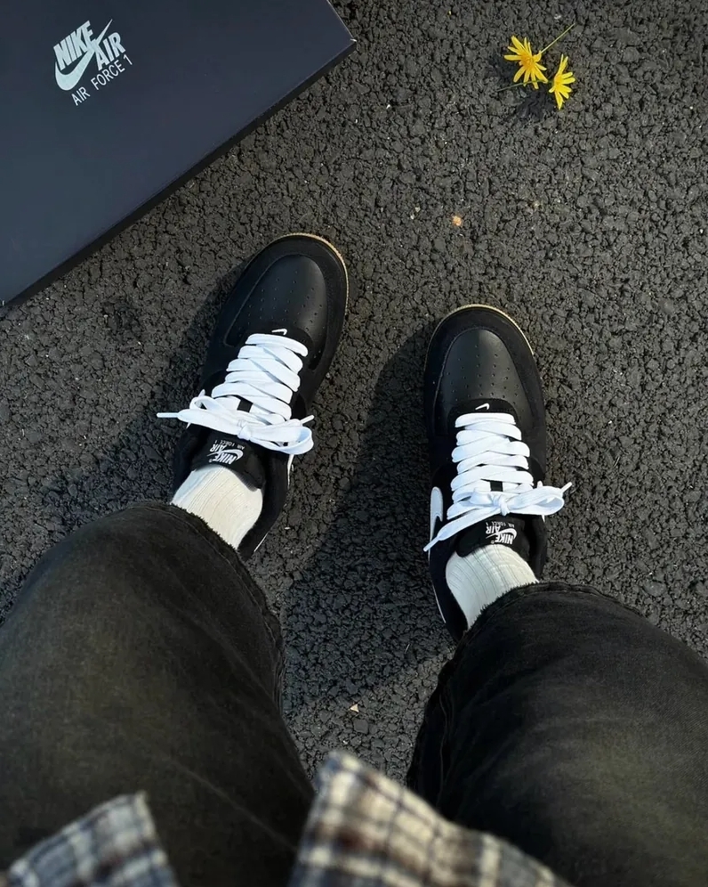 Nike Air Force 1 '07 LV8 AF1 黑白 麂皮 焦糖底 復古 黑武士 IB6388001