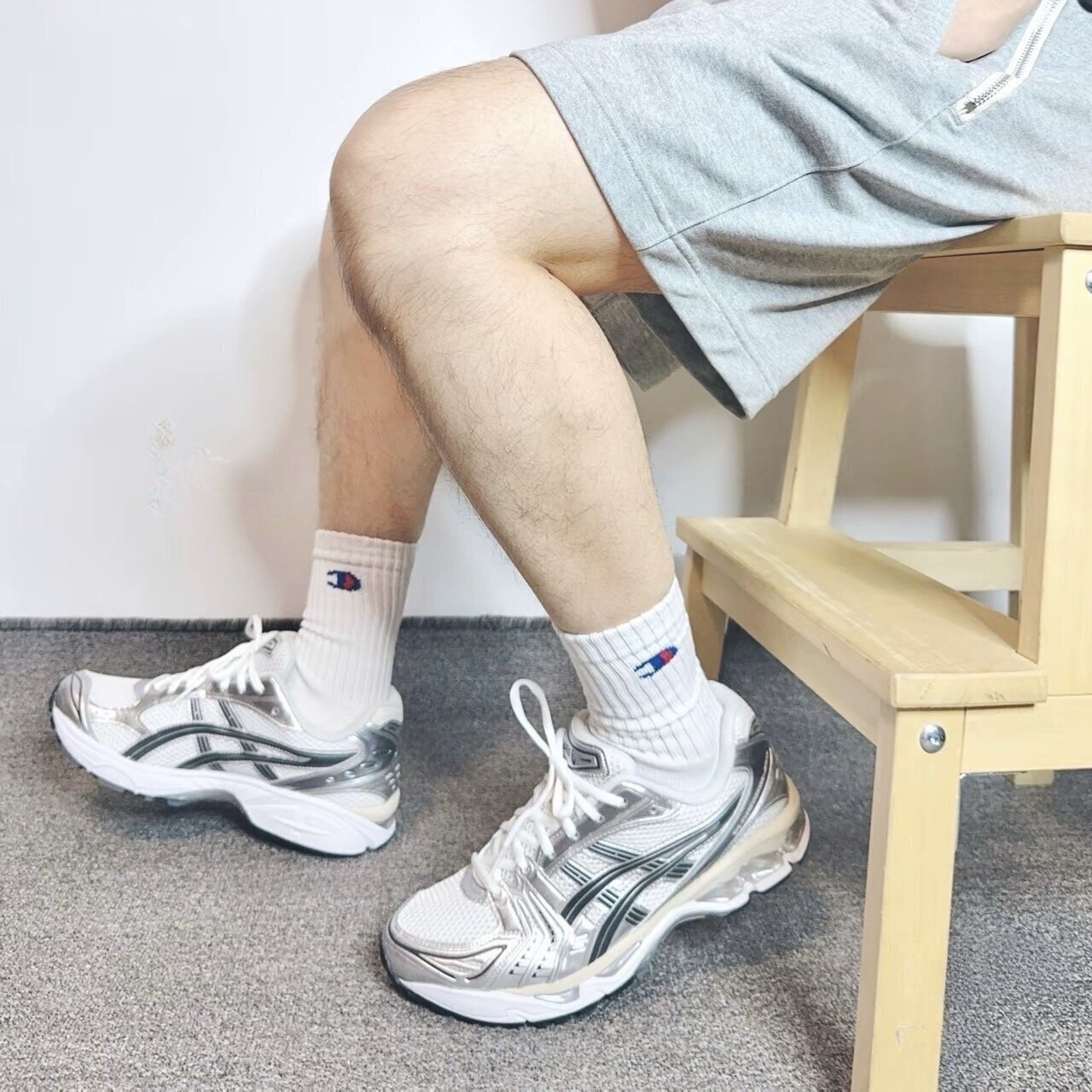 Asics 亞瑟士 Gel-Kayano 14 銀白黑奶油底 灰白 2025新色 Y2K 男女復古慢跑鞋 1203A537-110