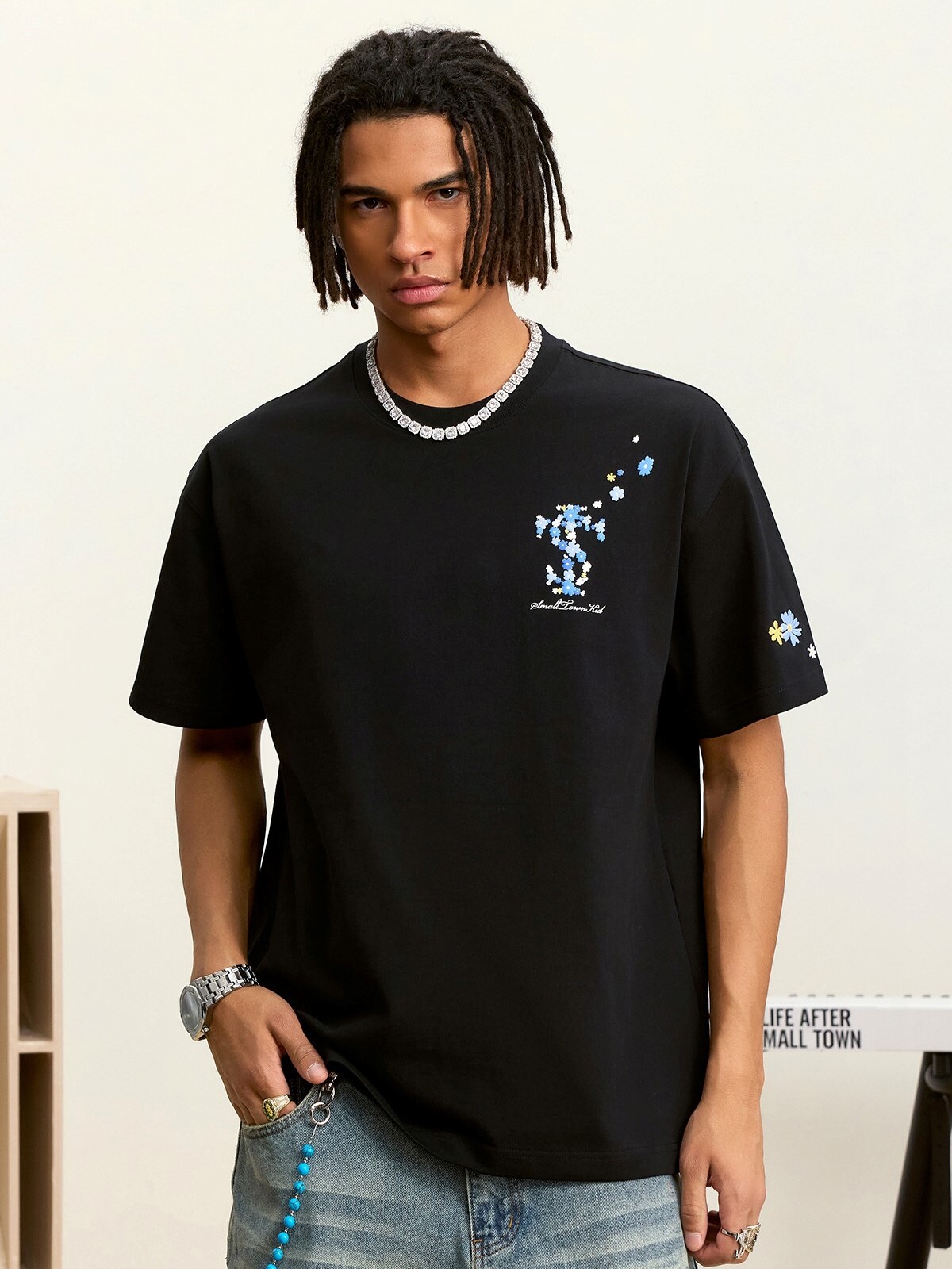 STK SmallTownKid 花團LOGO 貼布 短袖 T