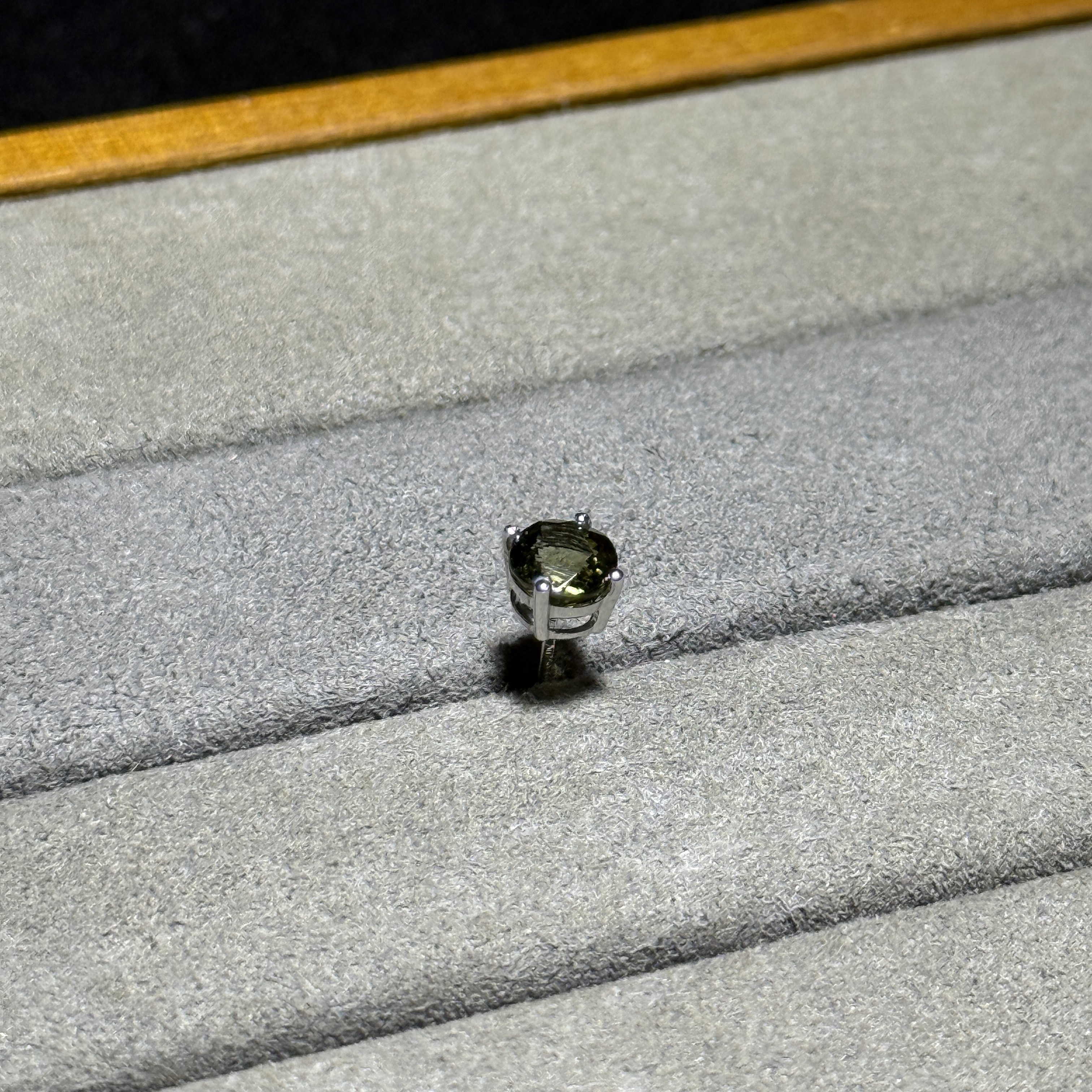 寶石級碧璽配18K金耳環 TM1577