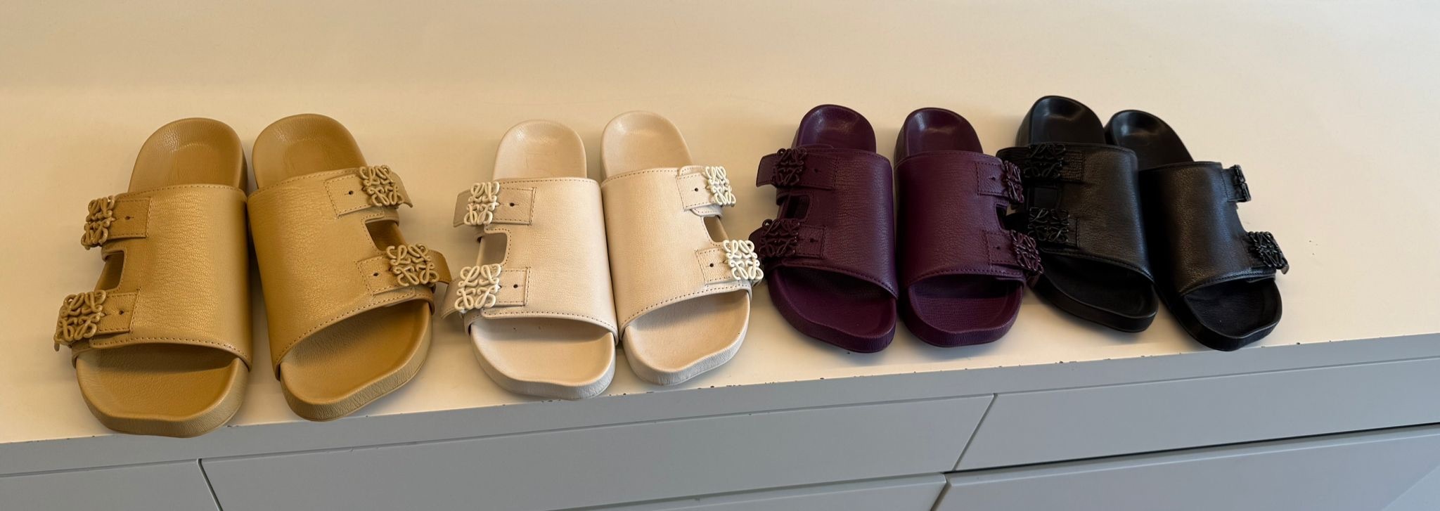 Loewe Ease Medium concealer slides 4 colors