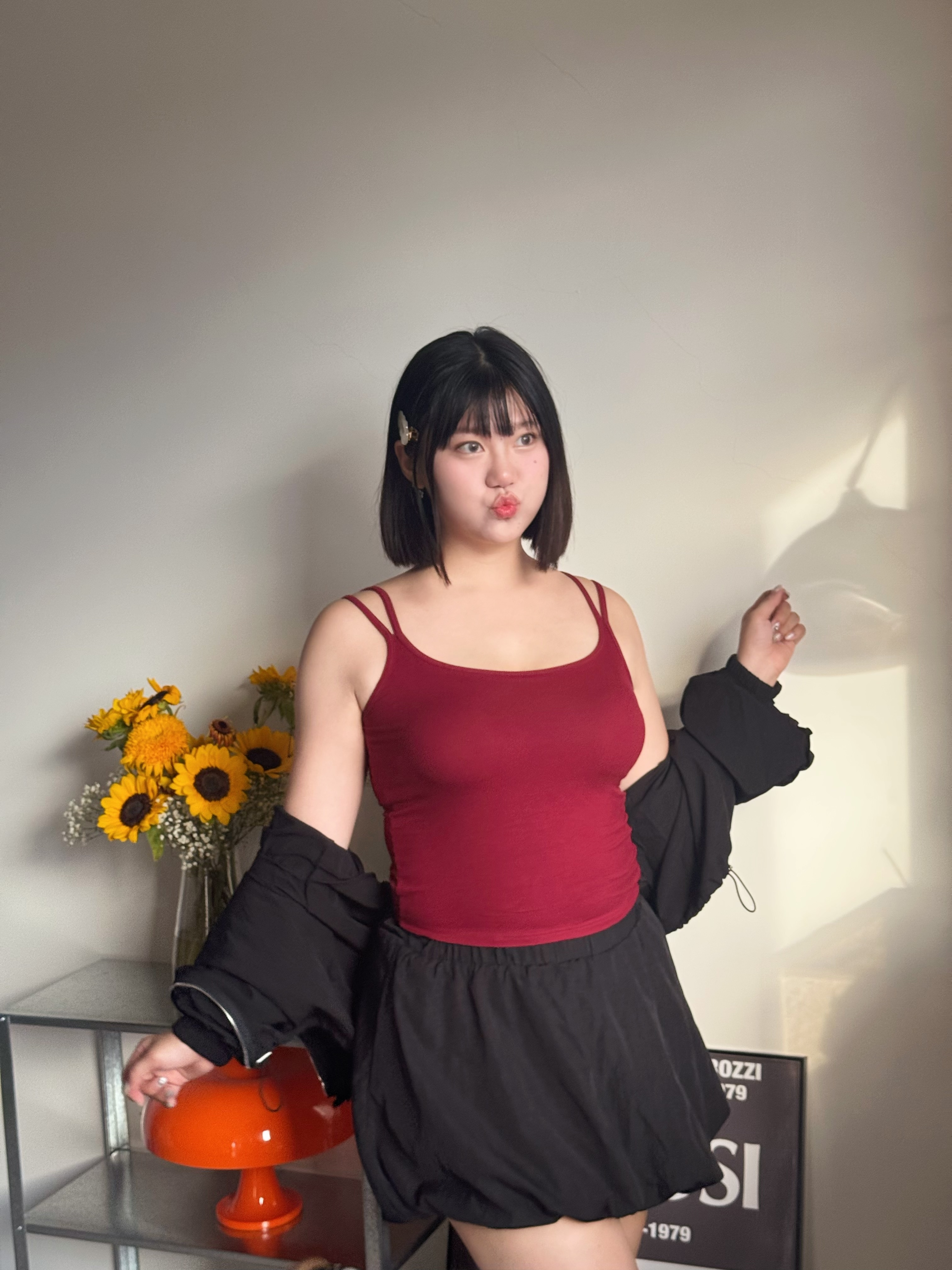 A7✨百搭必備✨《默默心機》雙肩胸墊小吊帶（五色）