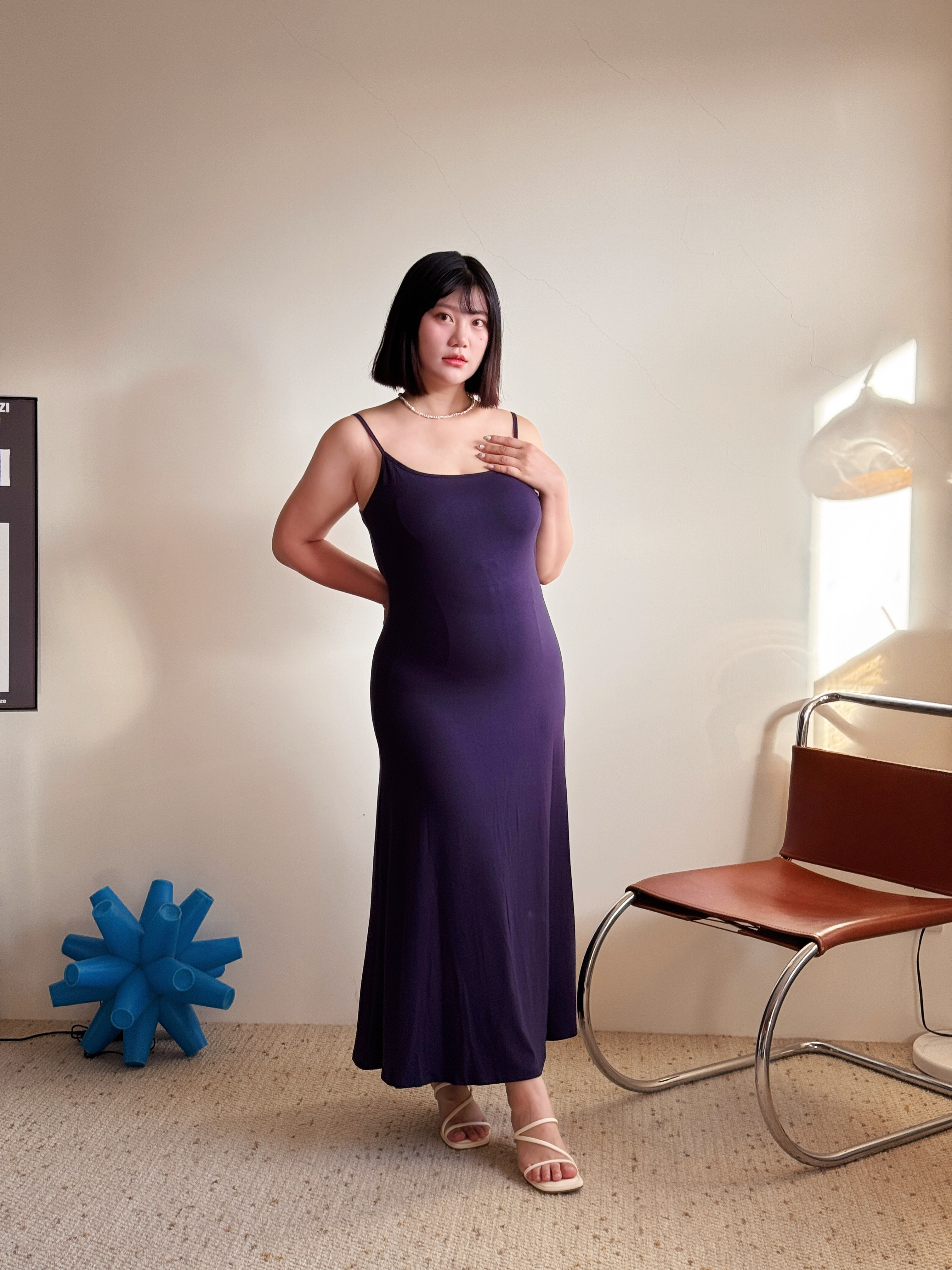 A15《曲線預謀》垂感大露背胸墊長裙（三色）