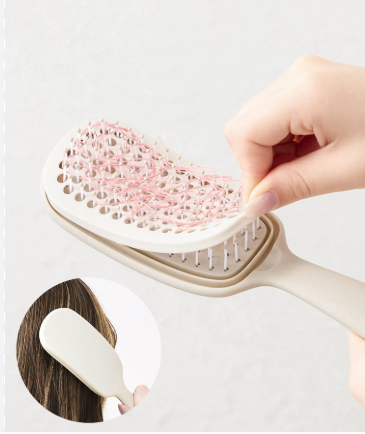 (預購商品 7/7收單)日本 3COINS 易清潔髮刷