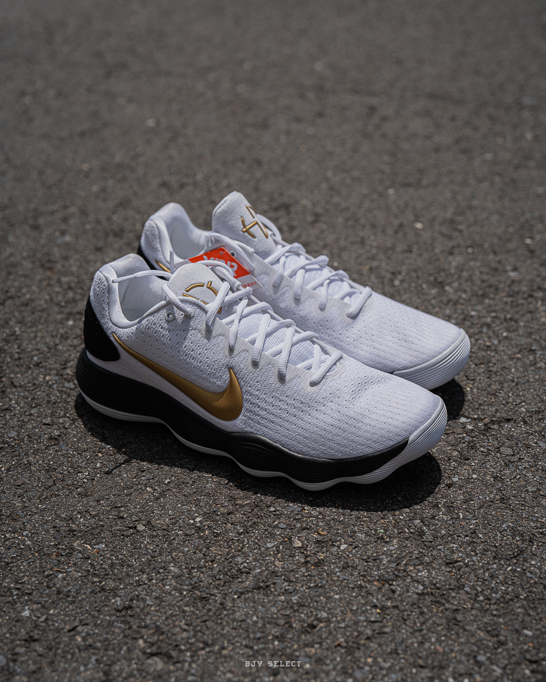 #現貨 Nike Hyperdunk 2017 Low EP 籃球鞋 白黑金勾 HV1793-170